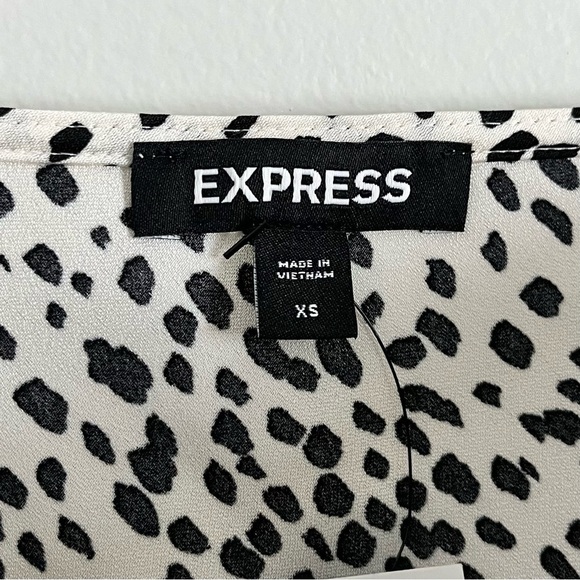 NWT Express Cowl Neck Polka Dot Cami Top Black and White Size XS - Picture 7 of 9